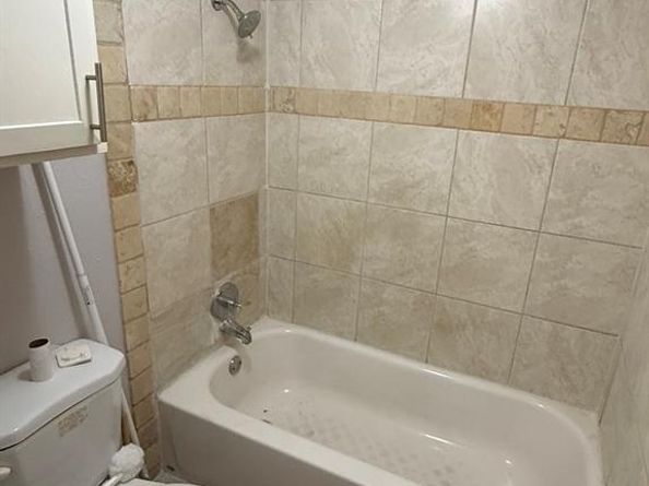 1842  Place One Lane , Garland Texas 75042