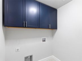 2502  Helmet Street , Irving Texas 75060