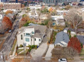 2802  Lee Street , Dallas Texas 75206