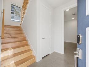 2802  Lee Street , Dallas Texas 75206