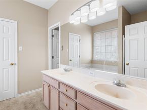 2881  Inniswood Circle , Arlington Texas 76015