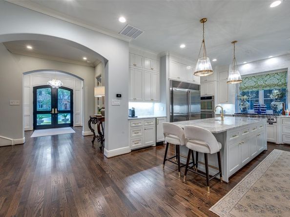 6510  Northwood Road , Dallas Texas 75225