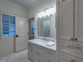 6510  Northwood Road , Dallas Texas 75225