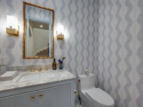 6510  Northwood Road , Dallas Texas 75225