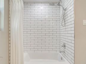 2536  Daisy Lane , Fort Worth Texas 76111