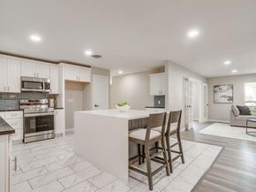 2536  Daisy Lane , Fort Worth Texas 76111