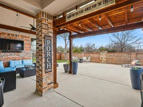 1013  Dayton Drive , Lantana Texas 76226