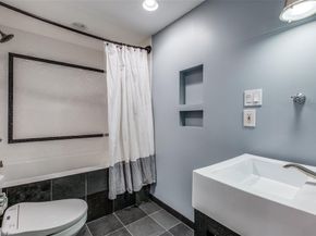 818  Valencia Street , Dallas Texas 75223