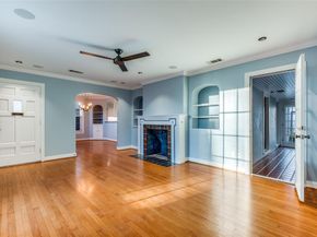 818  Valencia Street , Dallas Texas 75223