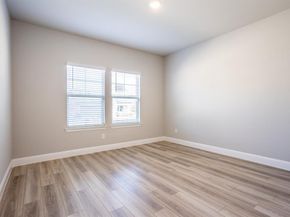 2436  Yosemite Way , Corinth Texas 76210