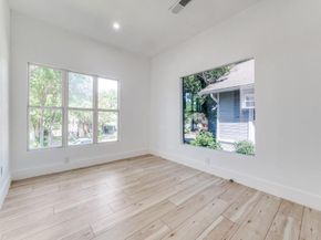 809  Cristler Avenue , Dallas Texas 75223