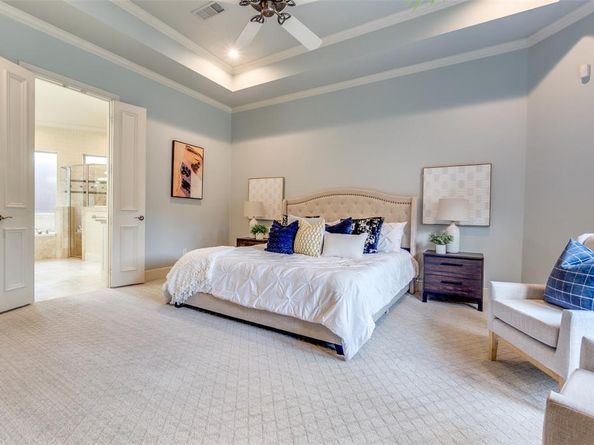 13  Cochran Oaks Lane , Dallas Texas 75220