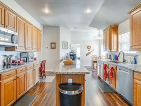 801  Creek Hollow Lane , Fort Worth Texas 76131