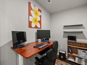 1025  Birds Fort Trail , Arlington Texas 76005