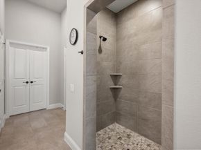 1025  Birds Fort Trail , Arlington Texas 76005