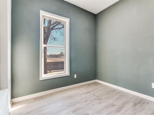 1113  Seaford Drive , Dallas Texas 75217