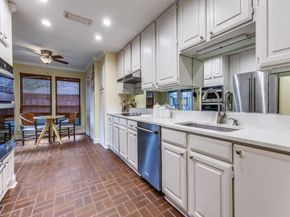 12275  Montego Plaza , Dallas Texas 75230