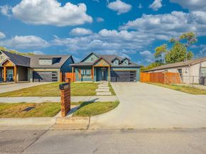 3008  Walker Street , Fort Worth Texas 76105