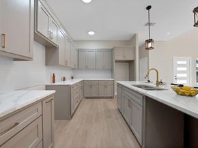 5425  Cottey Street , Fort Worth Texas 76105