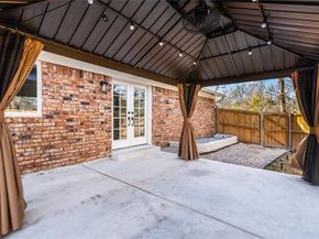933  Waynelee Drive , Lancaster Texas 75146