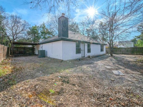 2839  Lolita Drive , Dallas Texas 75227