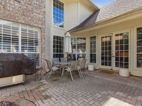 23  Ashton Court , Dallas Texas 75230