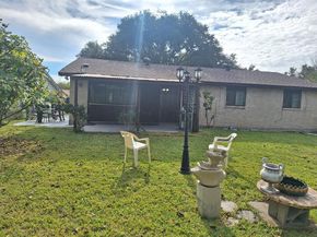 326 E Ferndale Lane , Grand Prairie Texas 75052