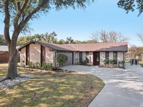 326 E Ferndale Lane , Grand Prairie Texas 75052