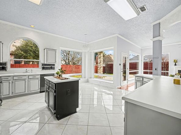 1132  Devonshire Drive , DeSoto Texas 75115