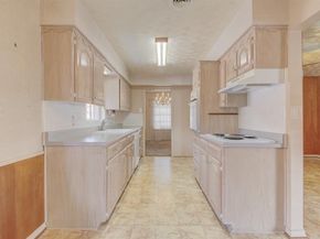 9203  Lindaro Lane , Dallas Texas 75228