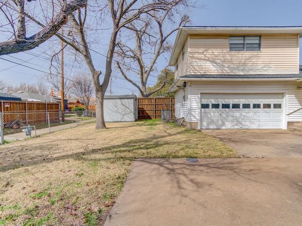 9203  Lindaro Lane , Dallas Texas 75228