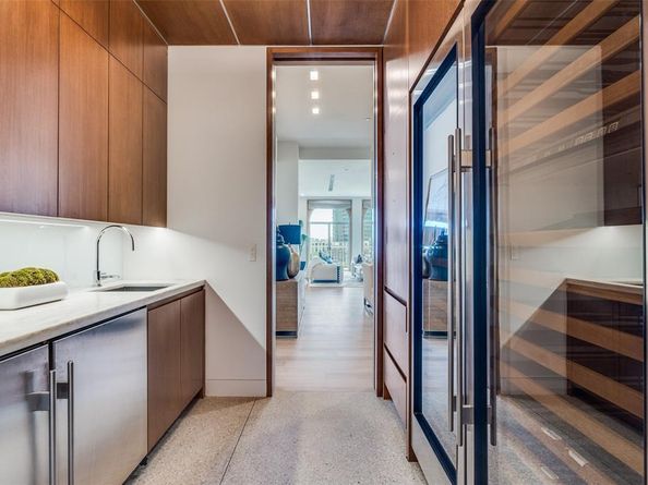 2801  Turtle Creek Boulevard  7E, Dallas Texas 75219