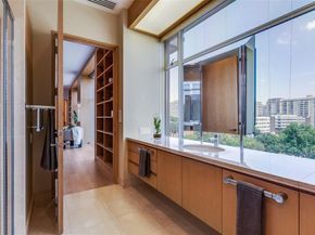 2801  Turtle Creek Boulevard  7E, Dallas Texas 75219