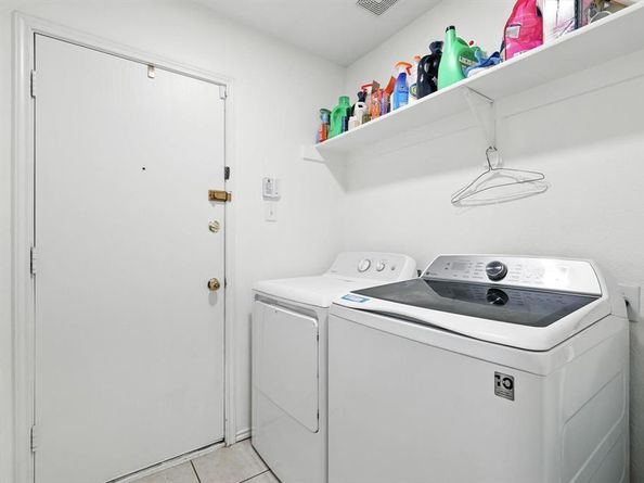 6013  Photinia Avenue , Denton Texas 76208