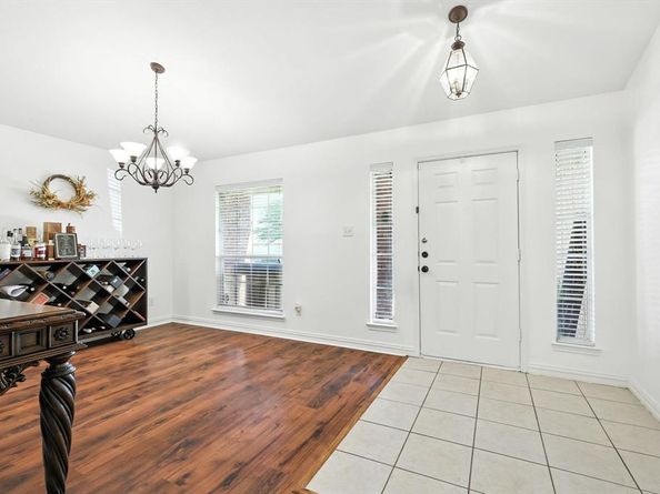 6013  Photinia Avenue , Denton Texas 76208