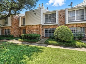 12921  Abrams Road 