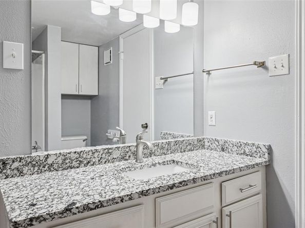5809  Lake Hubbard Parkway  308, Garland Texas 75043