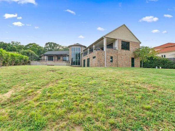 8542  Meadowbrook Drive , Fort Worth Texas 76120
