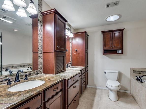 1501  Ridgeview Drive , Arlington Texas 76012
