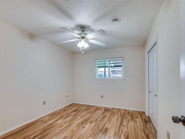 1501  Ridgeview Drive , Arlington Texas 76012