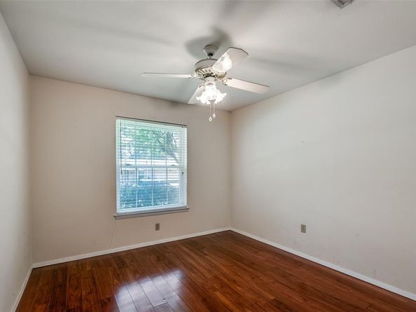 1501  Ridgeview Drive , Arlington Texas 76012