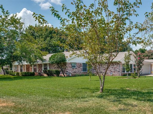 1501  Ridgeview Drive , Arlington Texas 76012