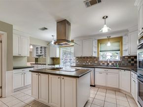 1501  Ridgeview Drive , Arlington Texas 76012