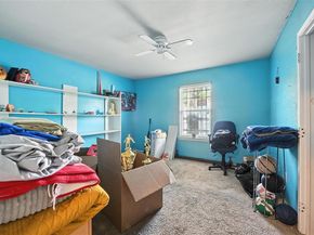 3429  Hampshire Boulevard , Fort Worth Texas 76103