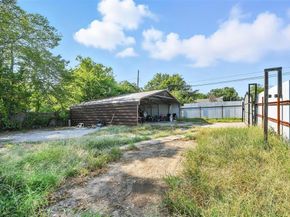3429  Hampshire Boulevard , Fort Worth Texas 76103