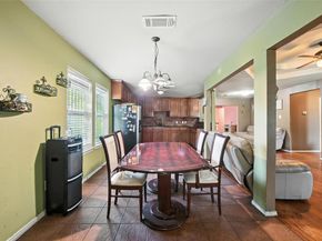 3429  Hampshire Boulevard , Fort Worth Texas 76103