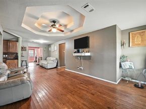 3429  Hampshire Boulevard , Fort Worth Texas 76103