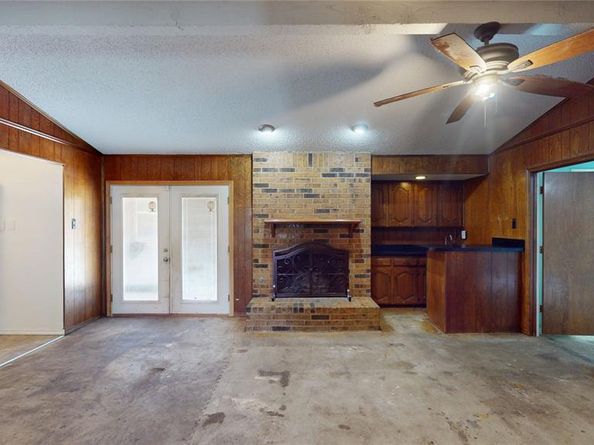 602  Brookfield Drive , Garland Texas 75040