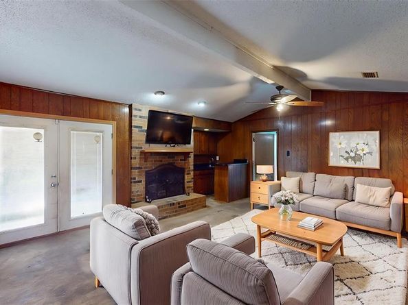 602  Brookfield Drive , Garland Texas 75040