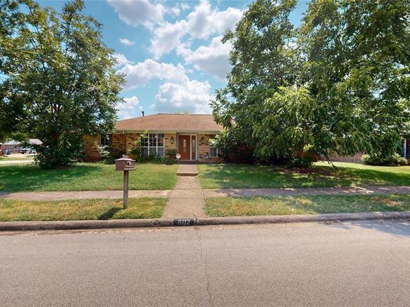 602  Brookfield Drive , Garland Texas 75040